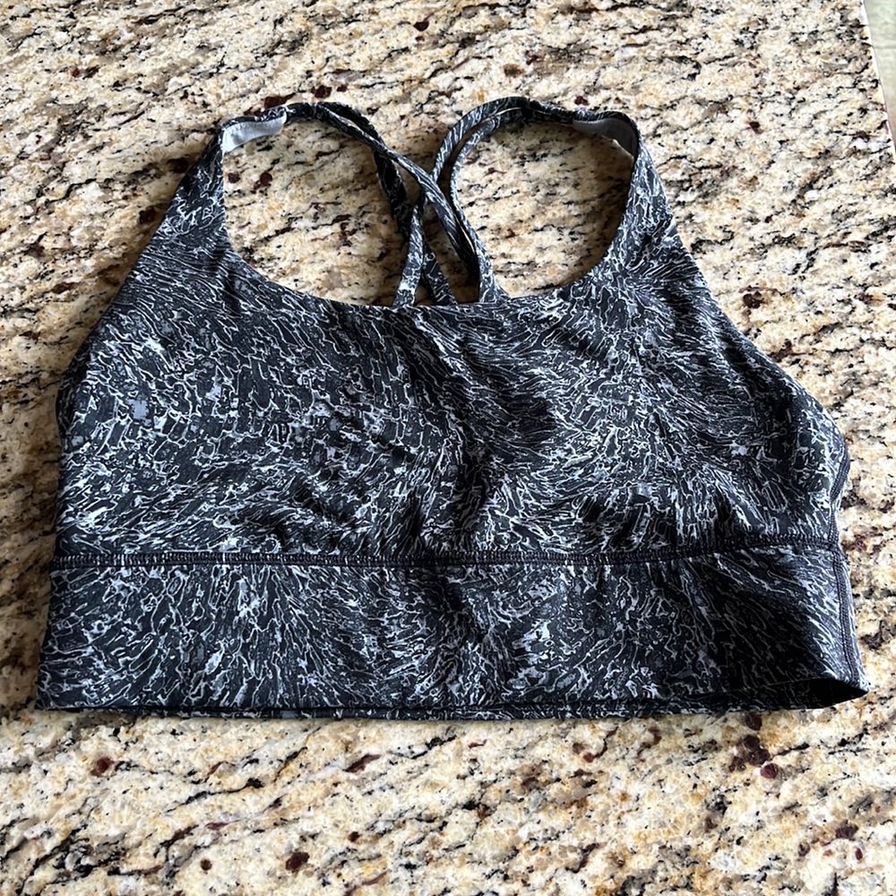 Lululemon sports bra. Size 6